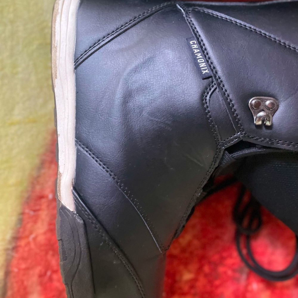 Snowboard Boots Size 10,5 Mens Chamonix  ALL MOUNTAIN  BOOT  Burton K2 Capitaliz - Picture 4 of 8